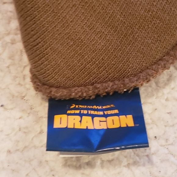 How To Train Your Dragon Pair of Children's Ski mask/Beanie - Picture 4 of 6